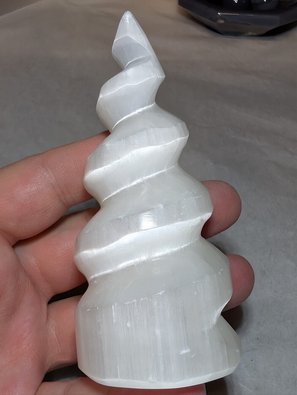 Satin Spar Spiral